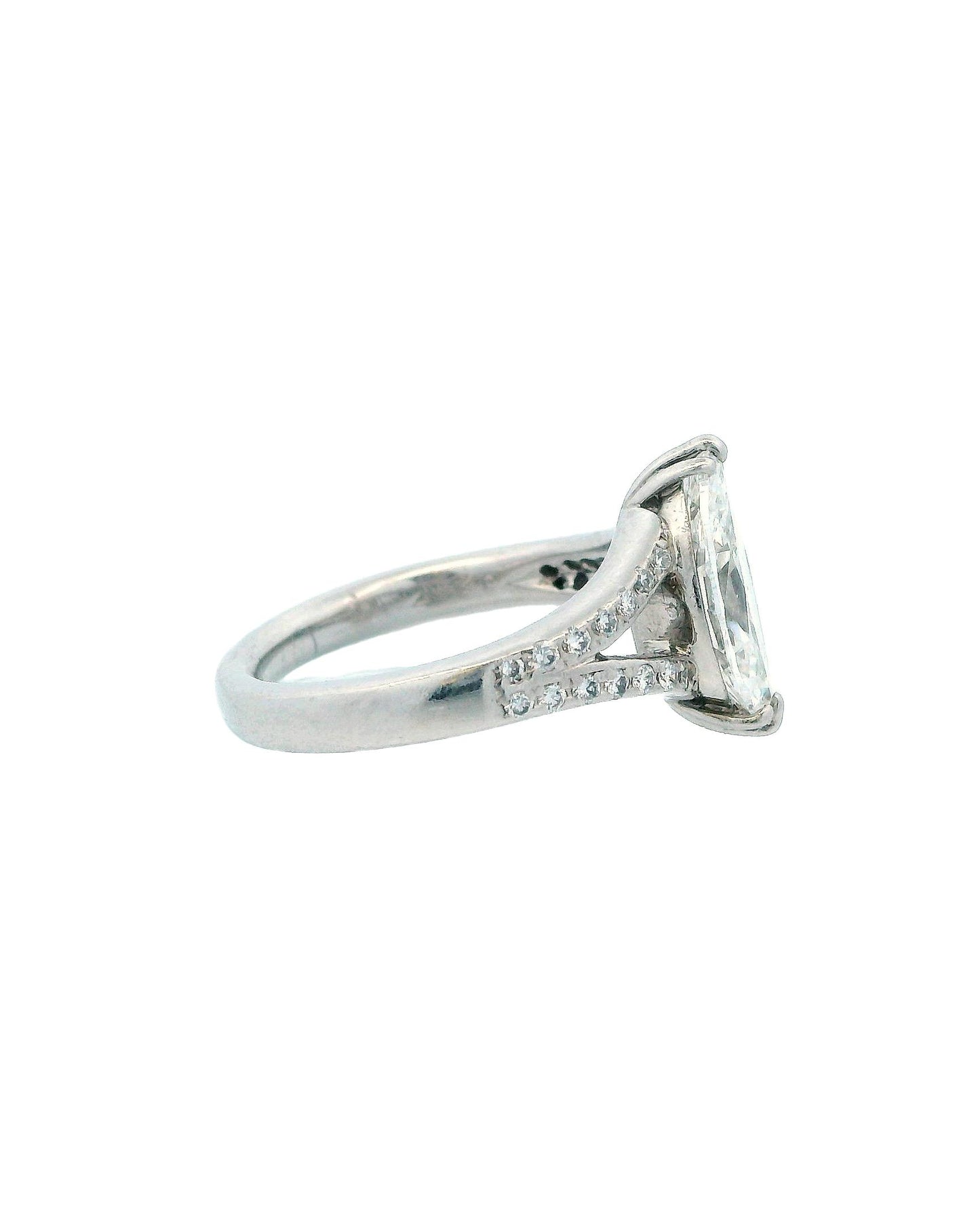 Platinum Ring with 2.5Ct diamond