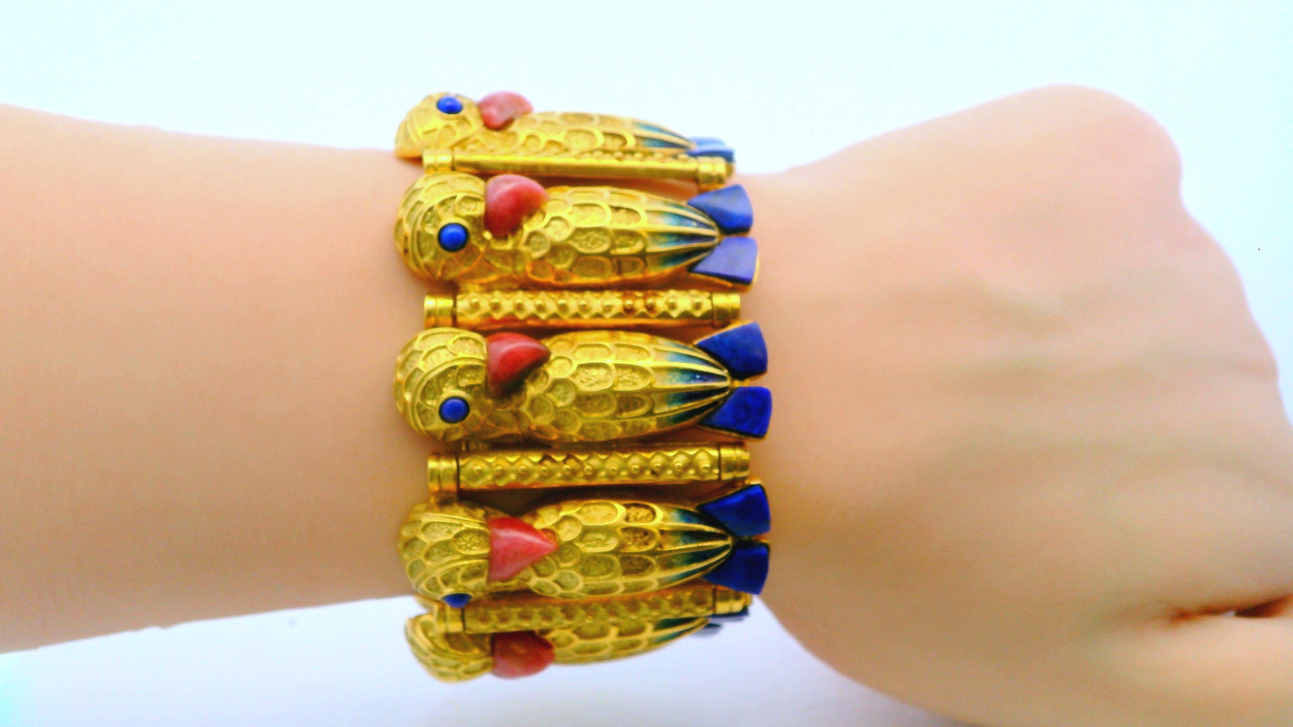 18k Parrot Rhodonit Beaks & Lapis Feet /Eyes Blue Enamel Bracelet