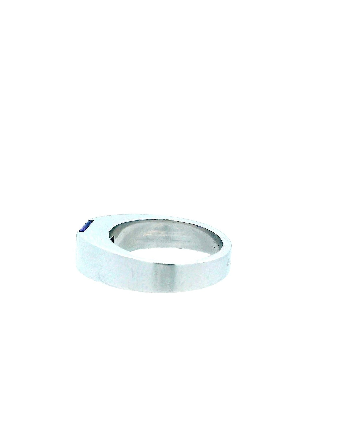 Cartier 18K White Gold Amethyst Gem.