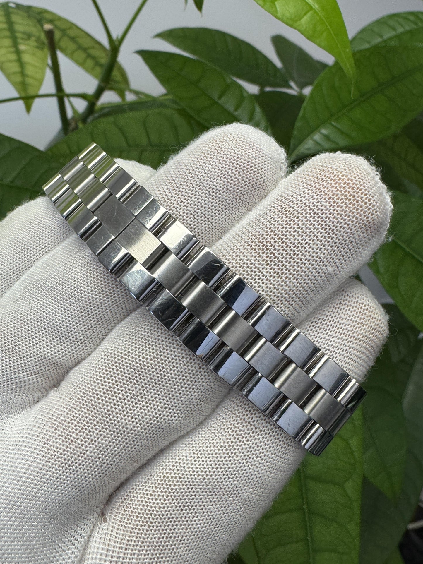 Cartier Roadster W62053V3 Stainless Steel Blue & White Dial Ladies Watch