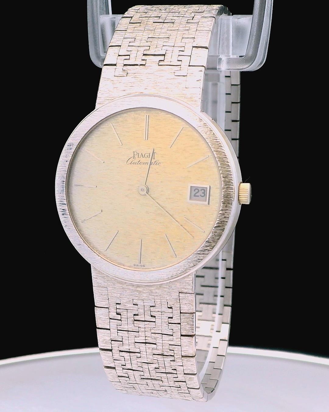 Piaget 13311A6 Large White Gold Florentine Dial & Bracelet Pattern