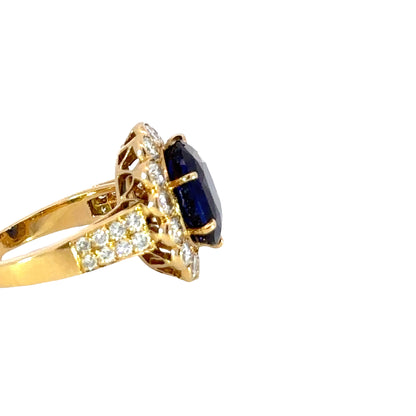 Van Cleef & Arpels Burma Sapphire 6.23 Ct Ring W/Certificates