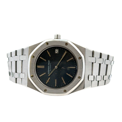 Audemars Piguet Royal Oak 5402ST Black Dial With Service Papers