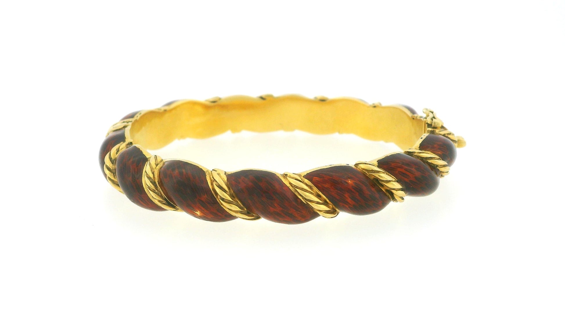 18K Yellow Gold Twist Bangle With Burgundy Enamel