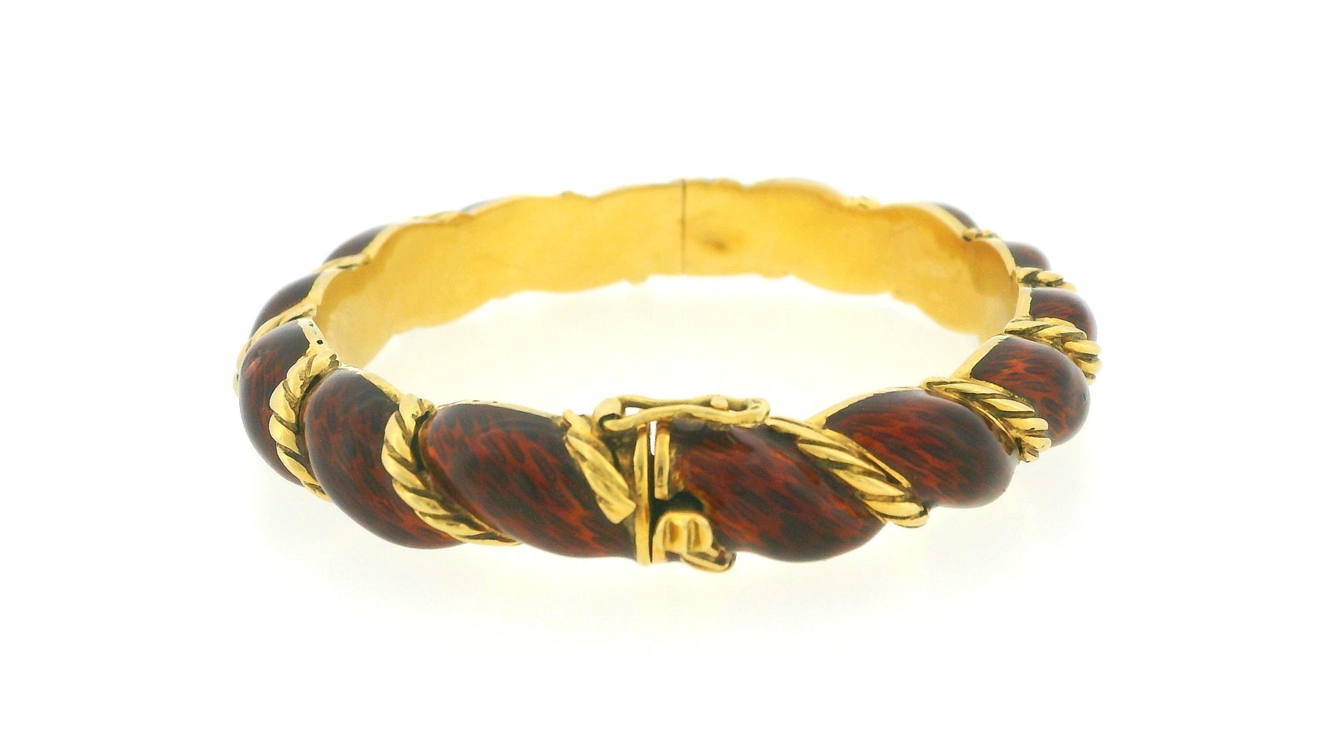 18K Yellow Gold Twist Bangle With Burgundy Enamel