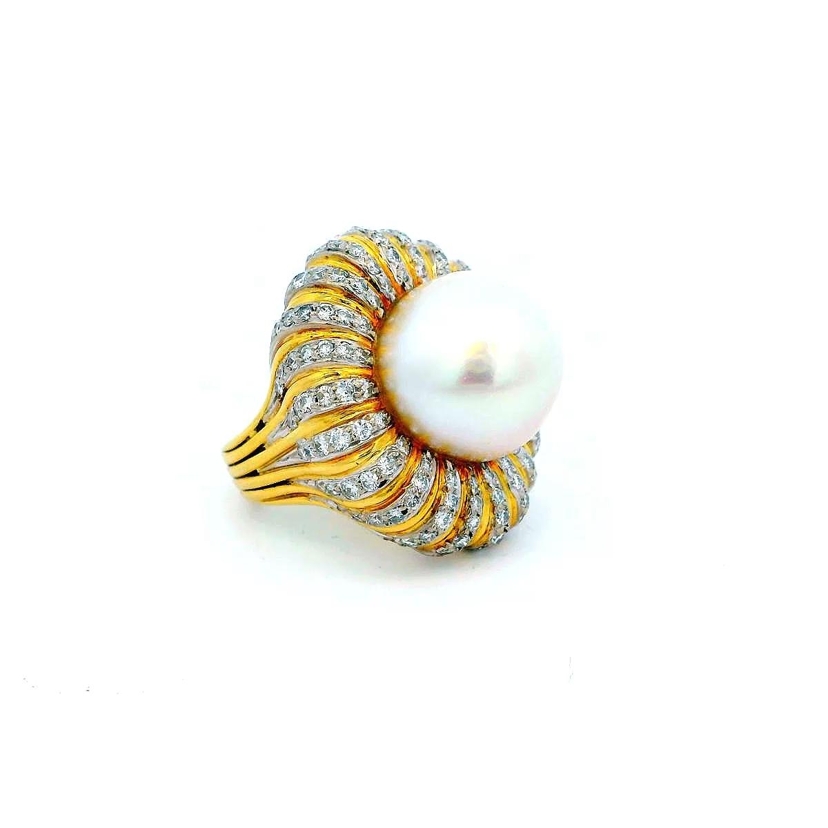 18K Yellow Gold Pave & Baroque Pearl Ring