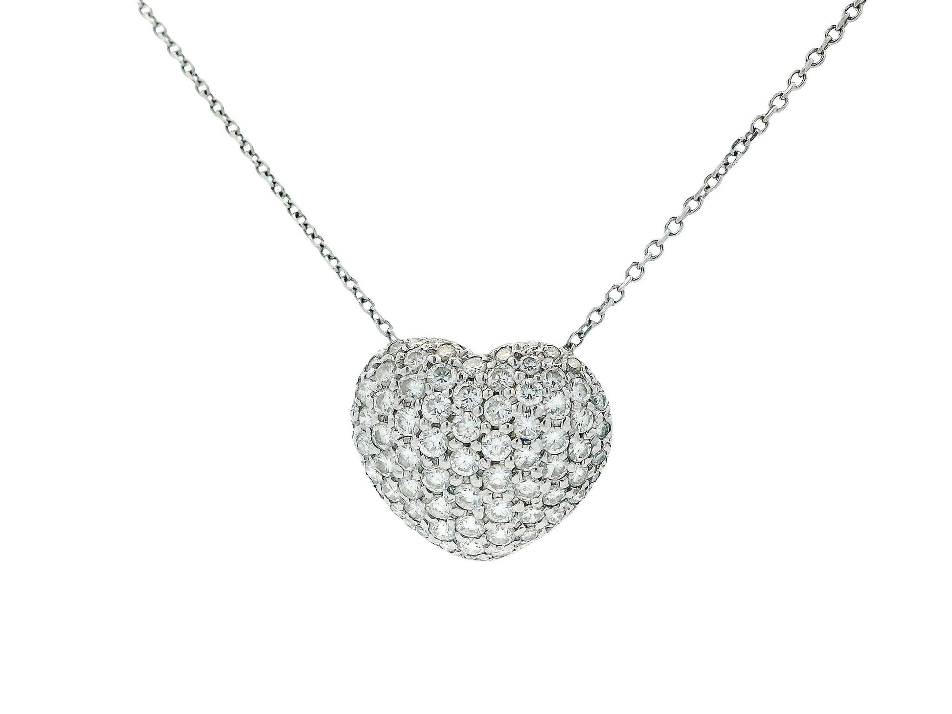 14K White Gold Heart Shape Pavé Necklace Pendant