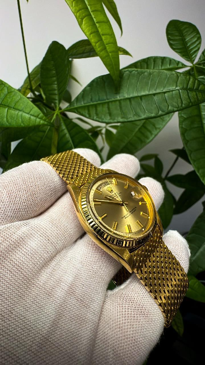 Rolex Daydate 1803 Gilt Wideboy Matching Hands Milanese Bracelet Watch