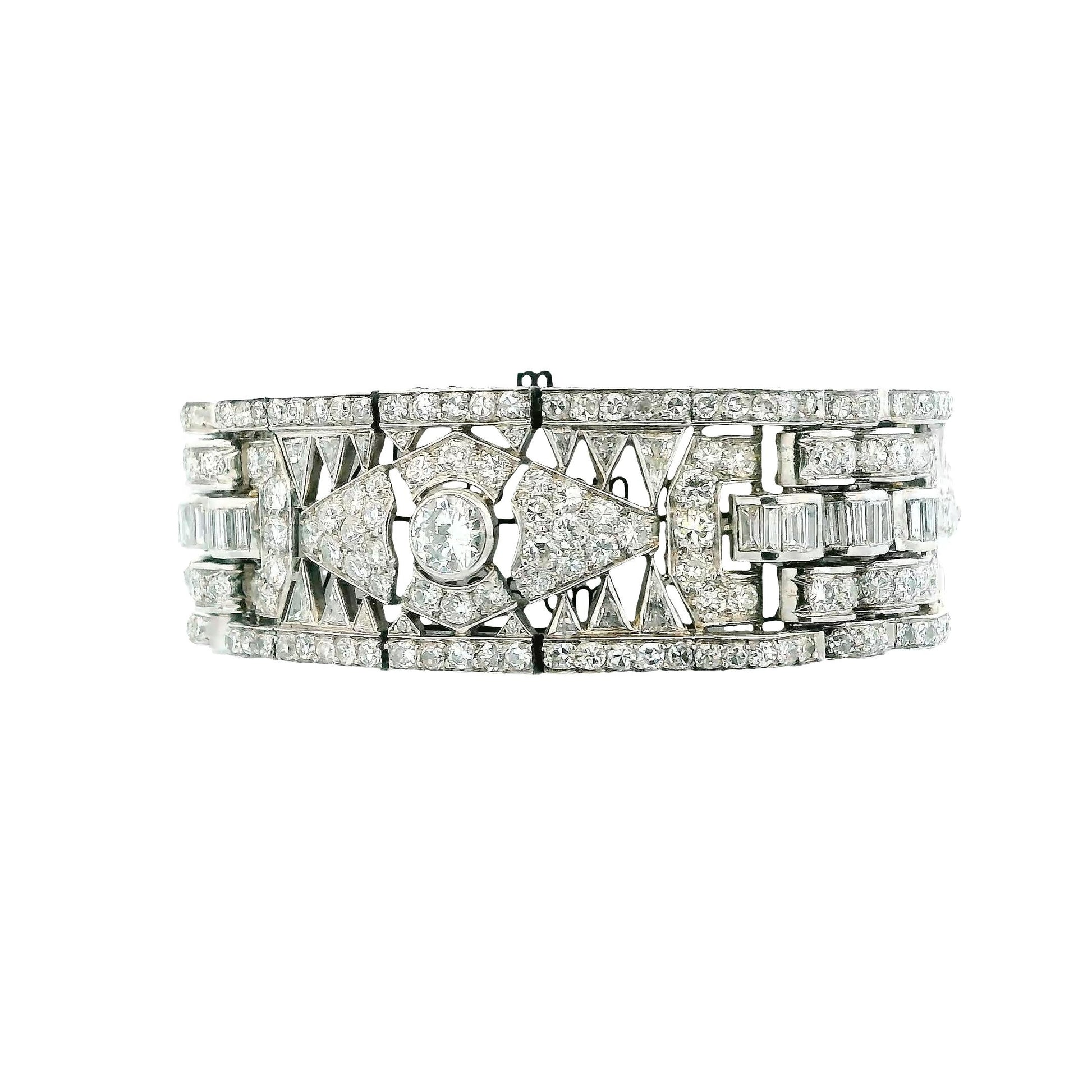 Art-Deco french Platinum 27Ct Diamond Bracelet