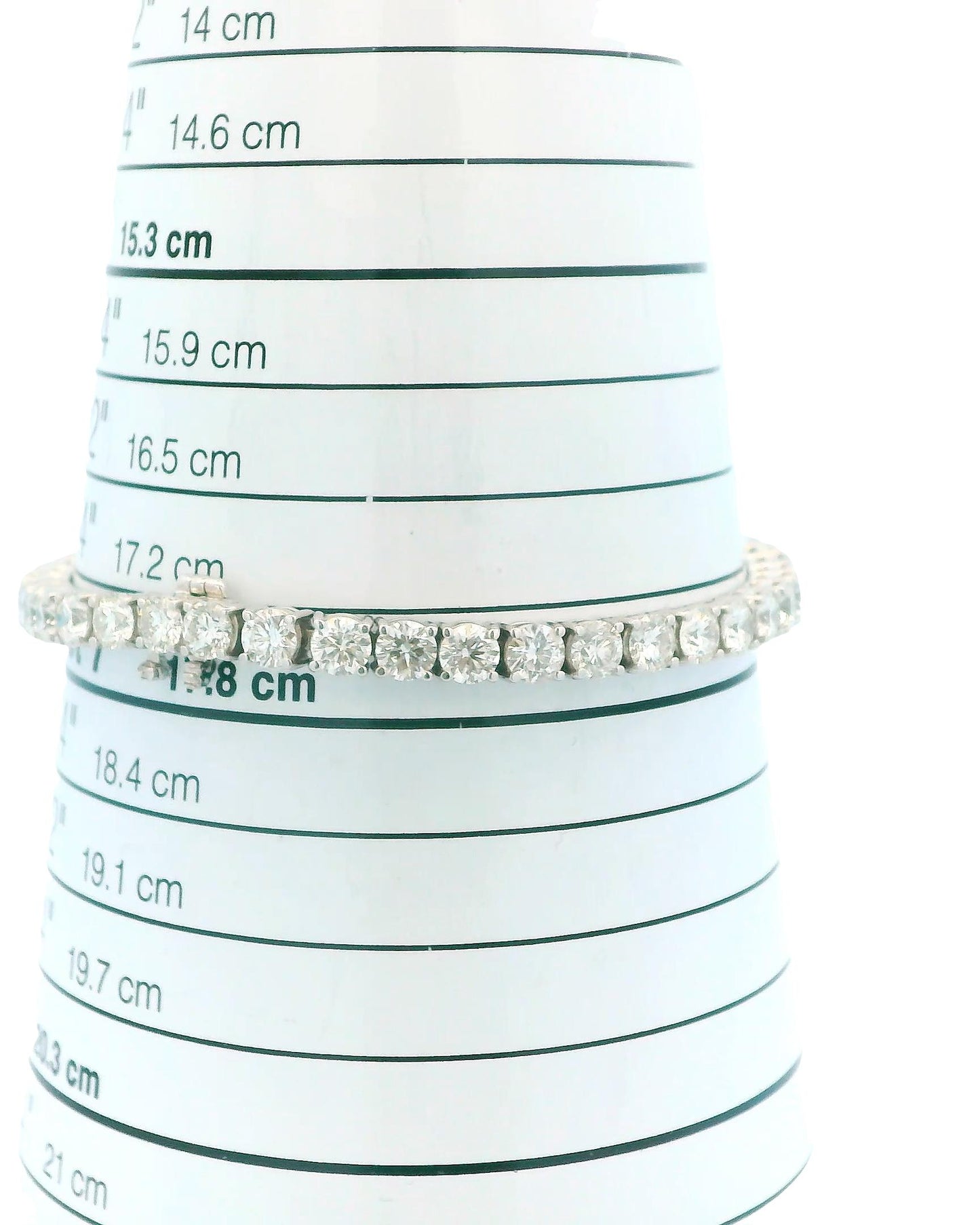 18K White Gold 12Ct Diamond Bracelet