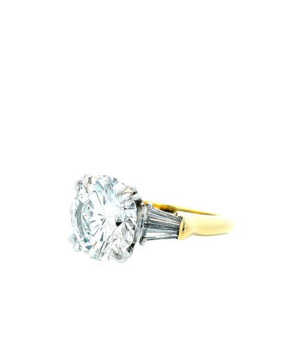 Harry Winston 4.22 Carats Vs2 Diamond Platinum & 18K Gold Ring  Papers