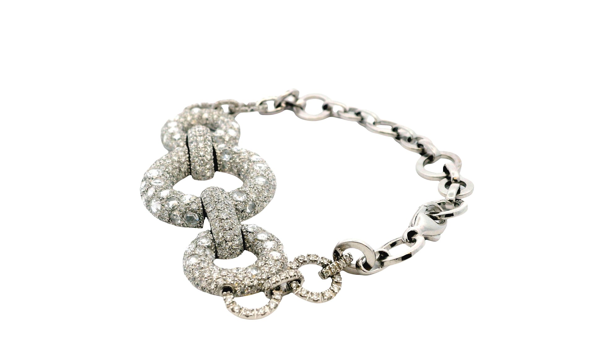 18K White Gold Diamond Pave Circle Bracelet