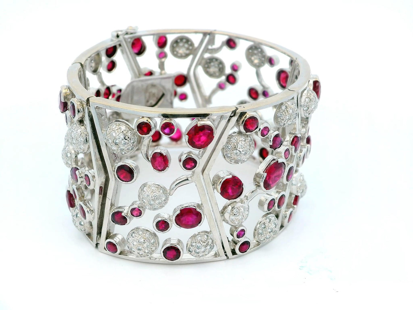 Nini 18K White Gold 20Ct Burma Rubies & 3.5 Ct Diamond Bracelet