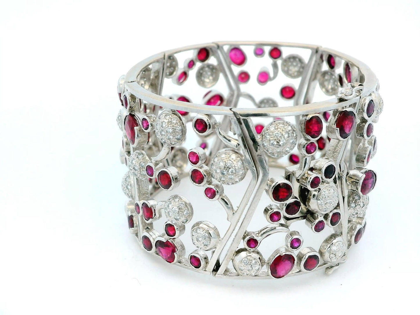 Nini 18K White Gold 20Ct Burma Rubies & 3.5 Ct Diamond Bracelet