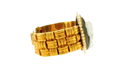 18K Gold Cameo with Pearls Border Woven Links Bracelet