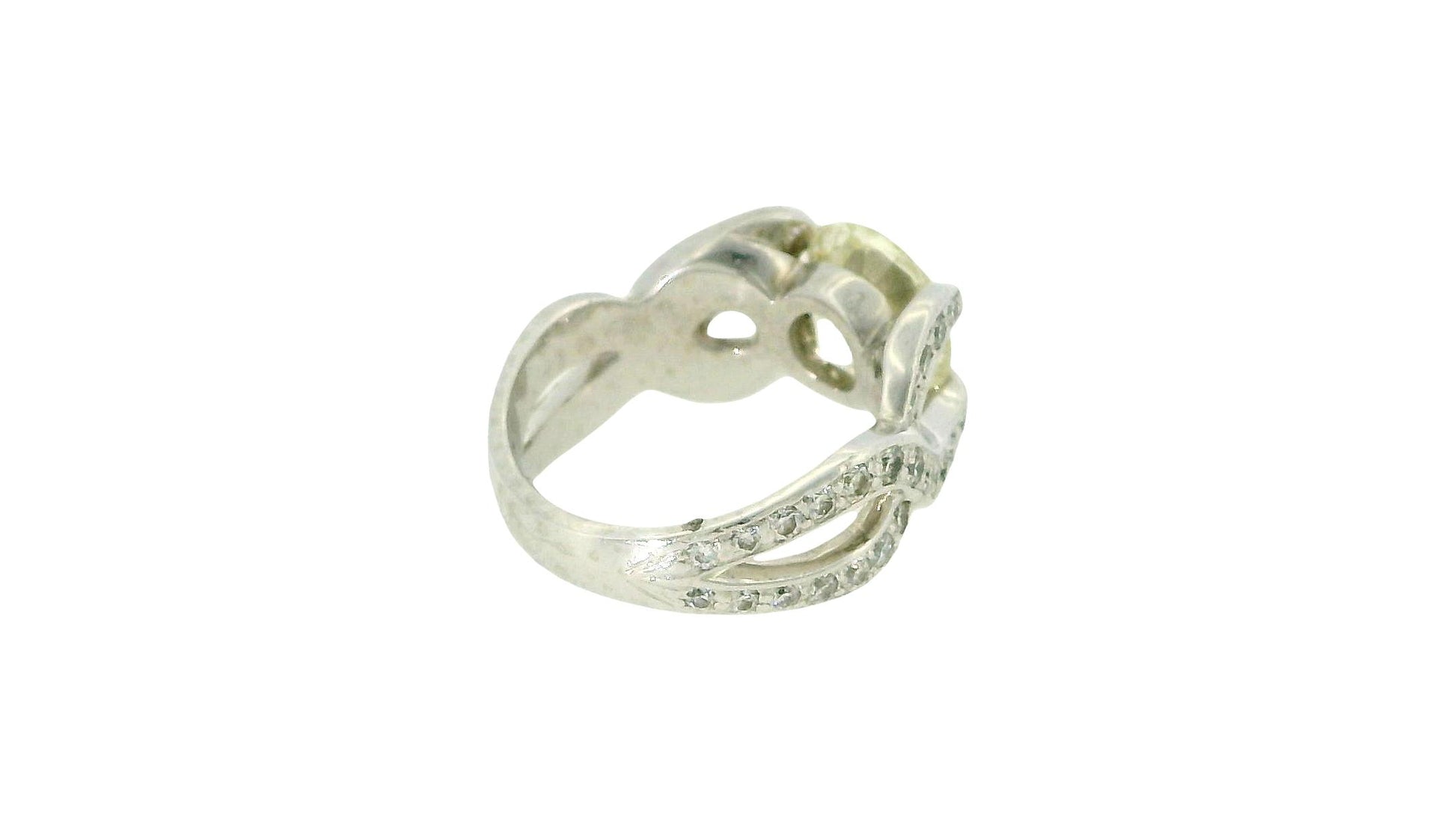 Verdura crossover diamond sided ring 2.80 euro diamond