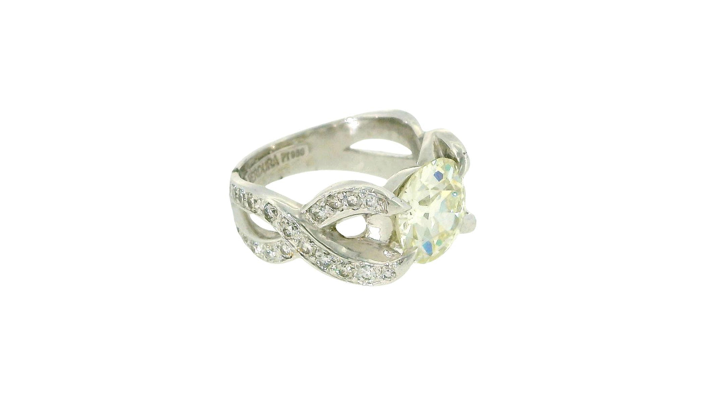 Verdura crossover diamond sided ring 2.80 euro diamond