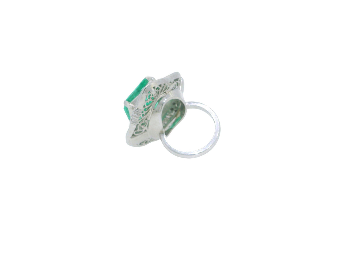 14.49-Carat Natural Emerald Ring with 2.86 CTW Diamond Accents in Platinum