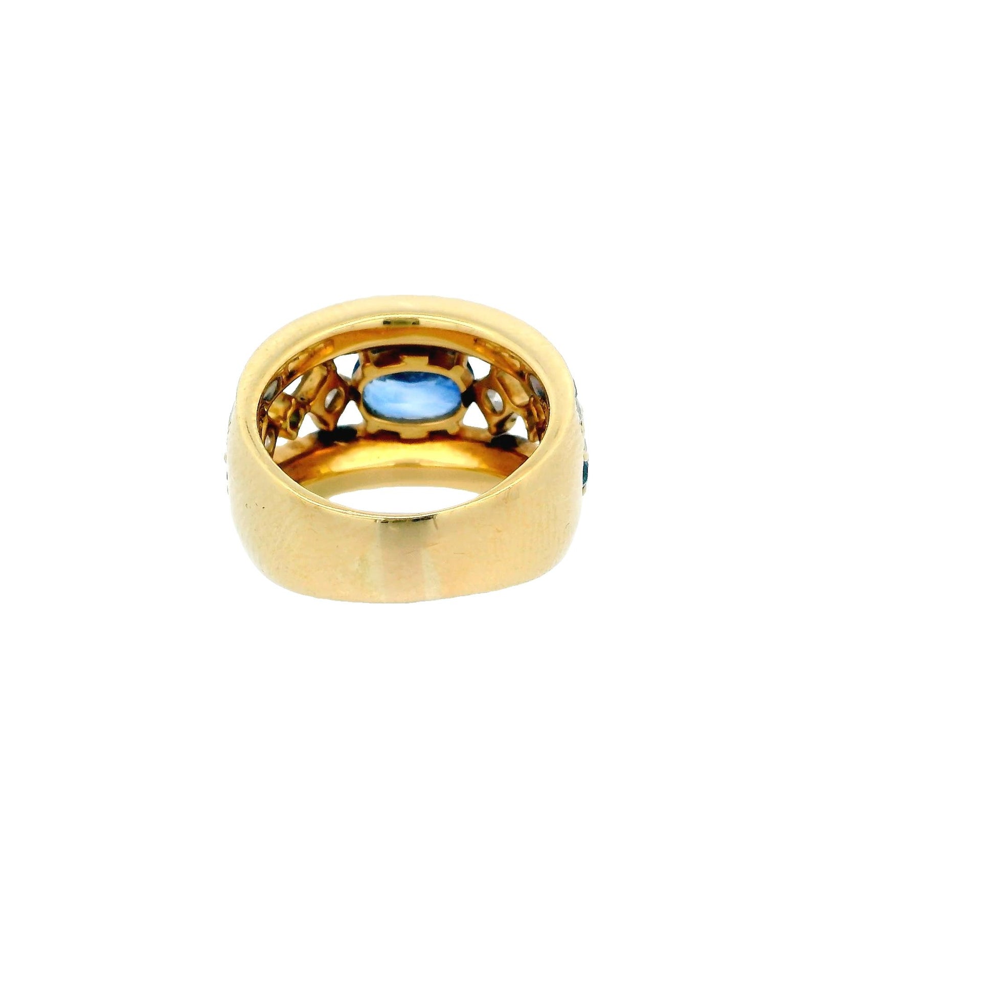 Estate 18KT Yellow Gold Sapphire And Diamond Ring