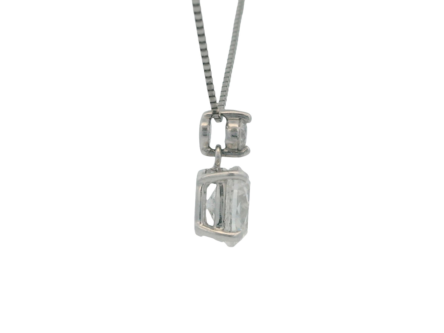 Platinum Diamond pedant necklace W/Certificate