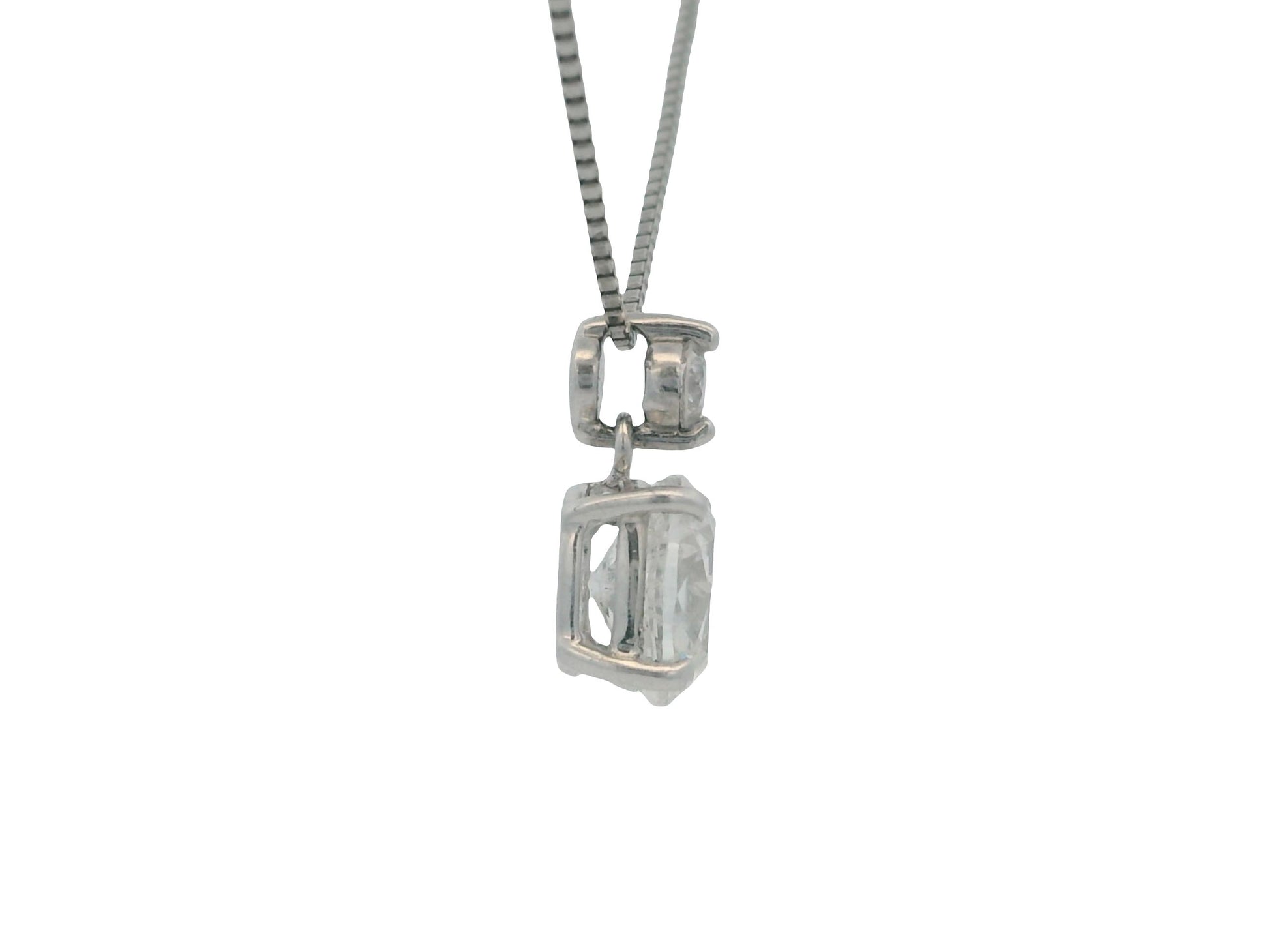 Platinum Diamond pedant necklace W/Certificate