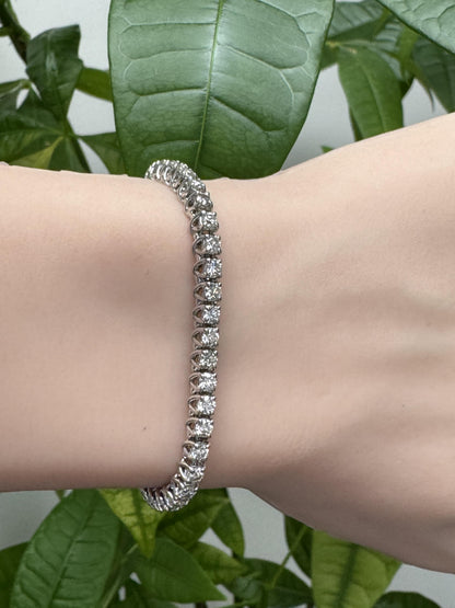 14K White Gold Tennis Bracelet 4 Ct Diamond.