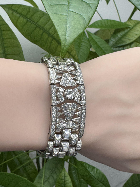 Art-Deco french Platinum 27Ct Diamond Bracelet