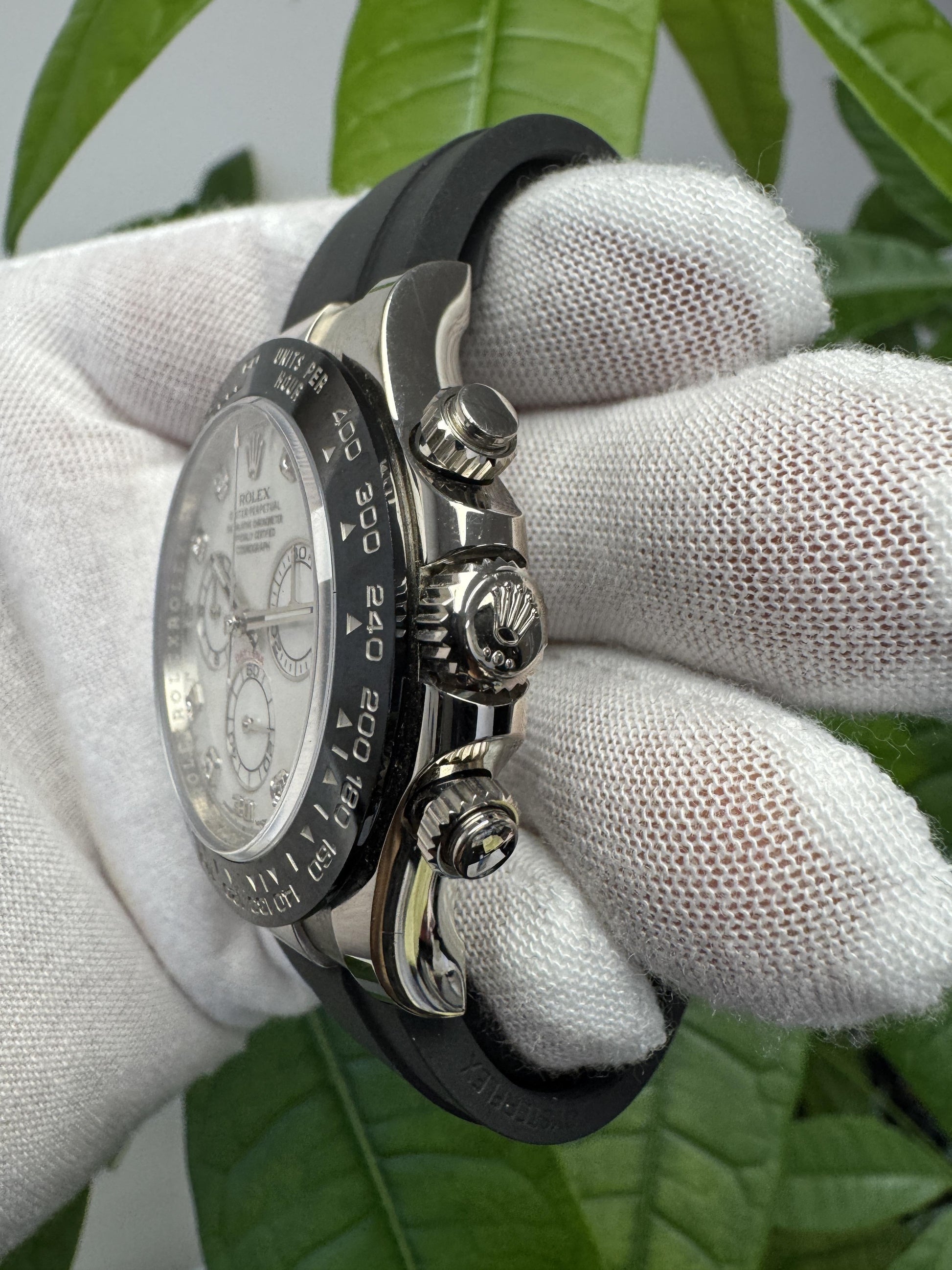 Rolex  Daytona 116519 MOP Diamond Dial Mens Watch Box & Papers