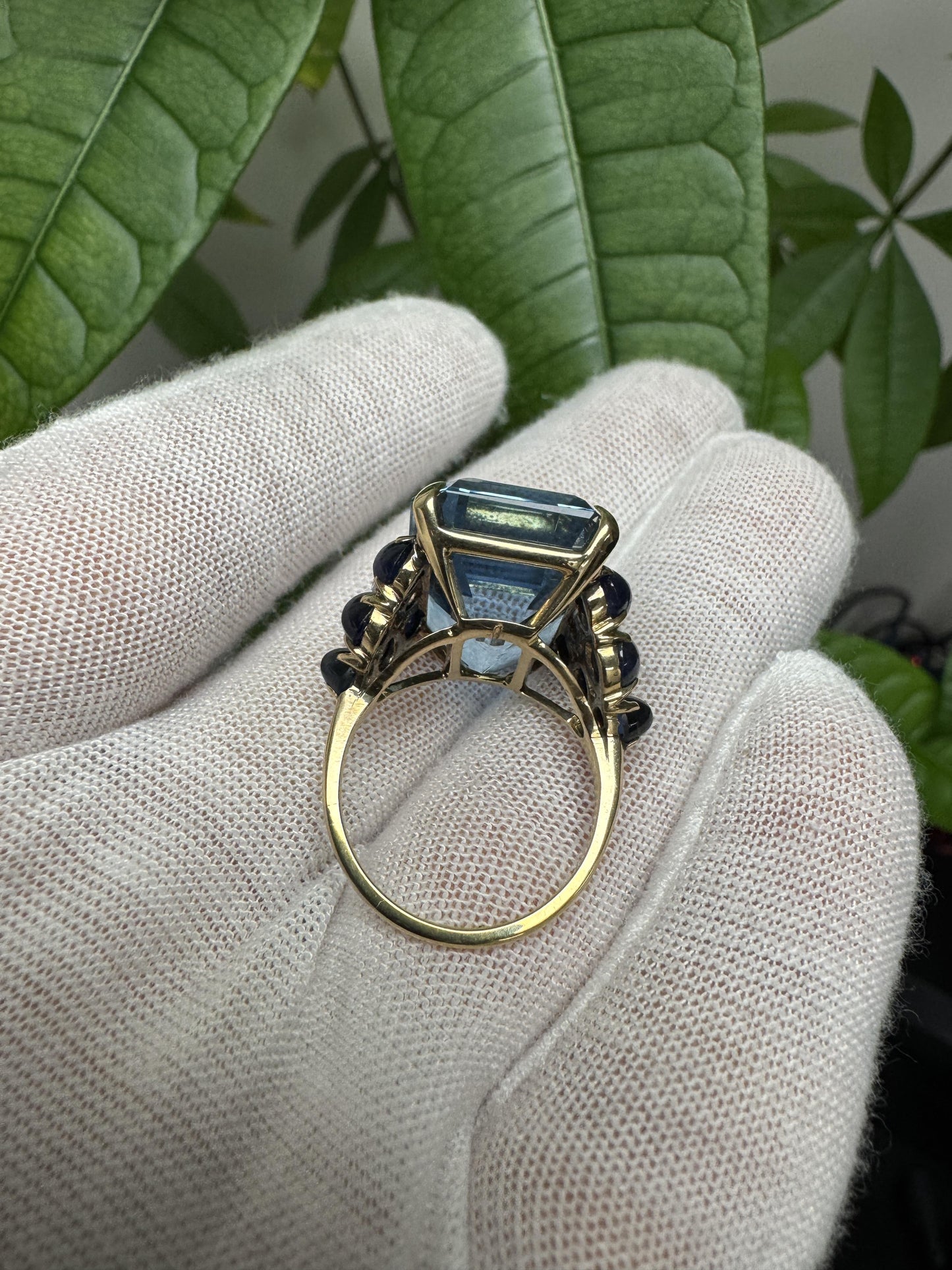Cartier NY Aquamarine, Sapphires & Diamond Ring GIA Certificate.
