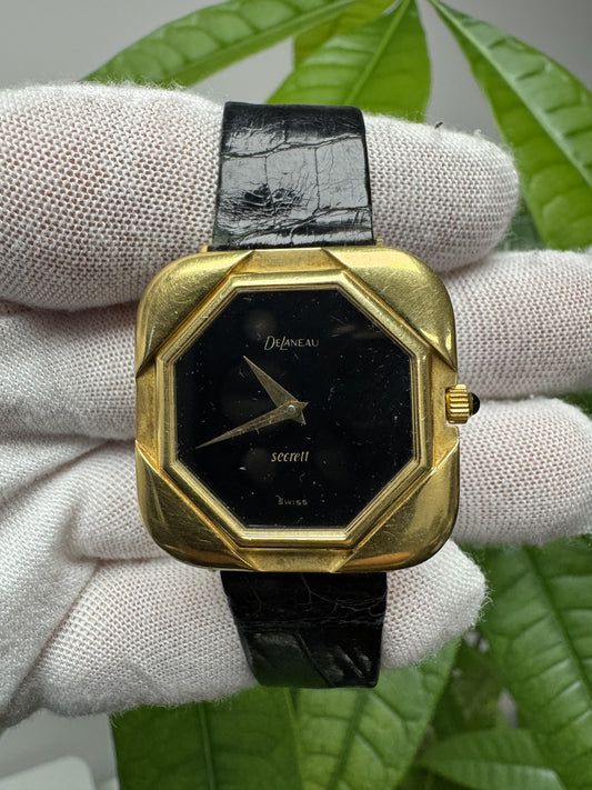 DeLaneau 18K Yellow Gold Onyx Dial Vintage Manual Watch
