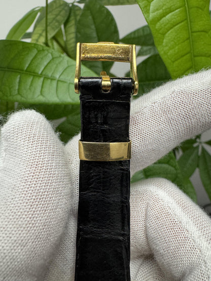 DeLaneau 18K Yellow Gold Onyx Dial Vintage Manual Watch