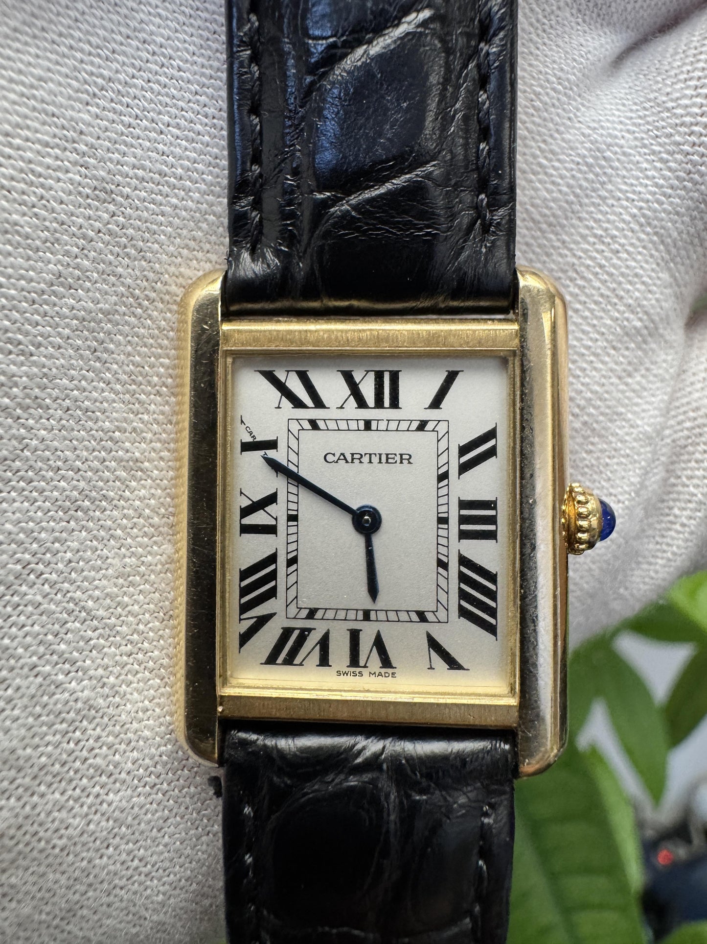 Cartier Tank Solo W1018755 18k Yellow Gold Ladies Watch