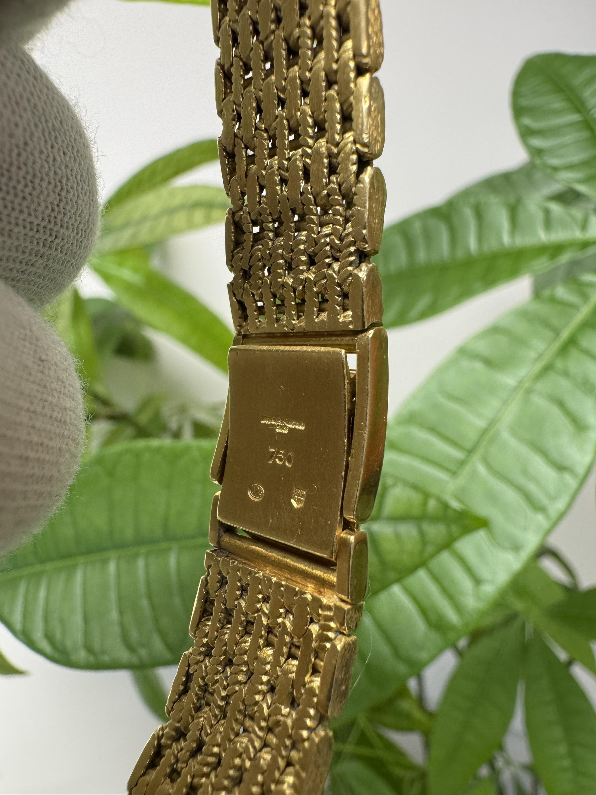Audemars Piguet 18K Yellow Gold Diamond Dial Cobra Bracelet Watch