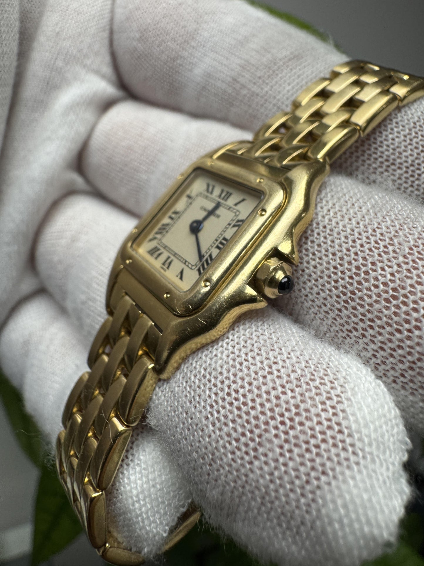 Cartier Panthère 107000M 18K yellow Gold Ladies Watch Box & Papers