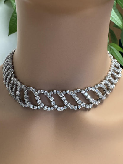 18K White Gold Curved Diamond Links Necklace