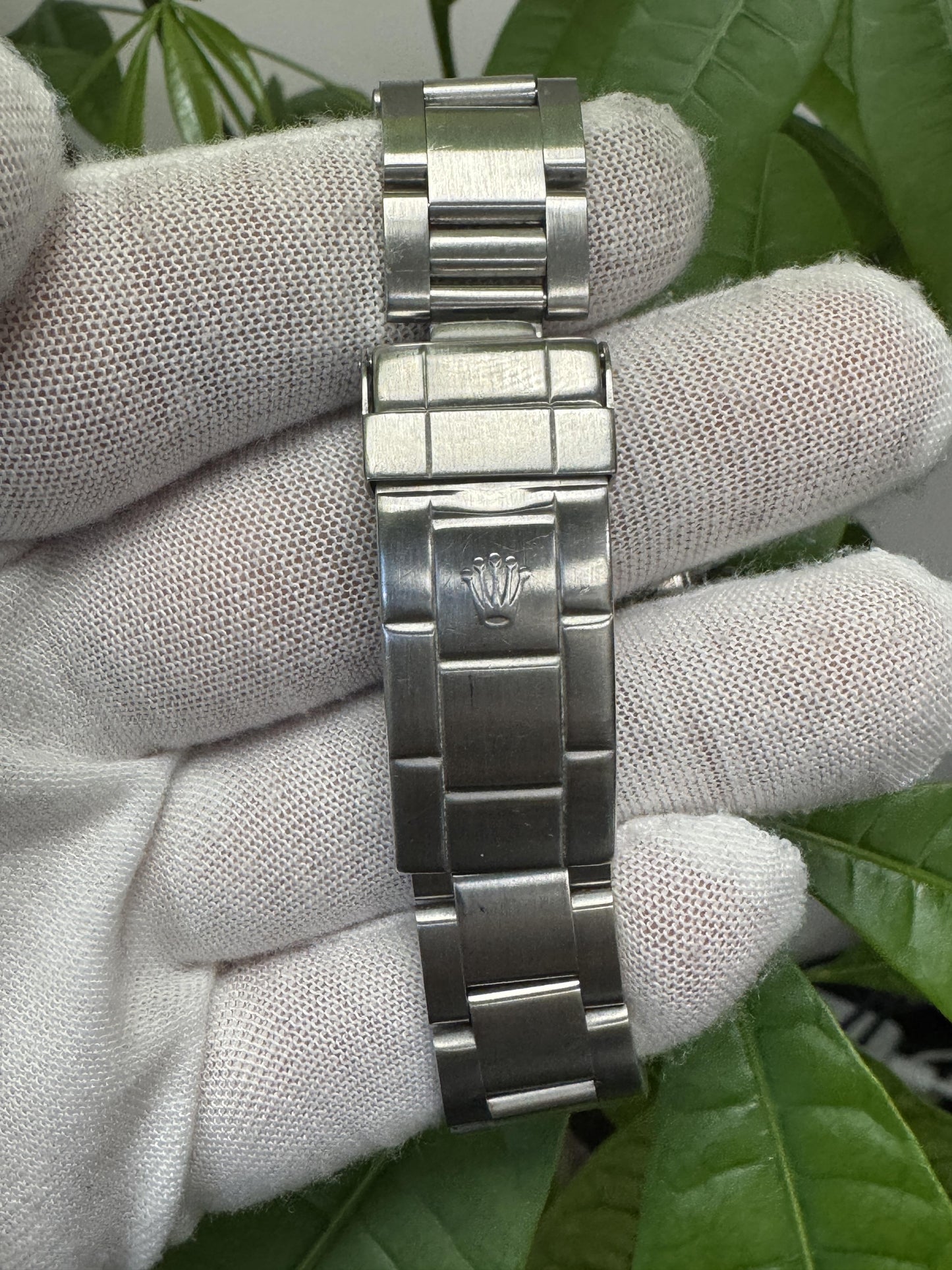 Rolex Submariner 16610 Black Bezel Watch Box & Papers 1994