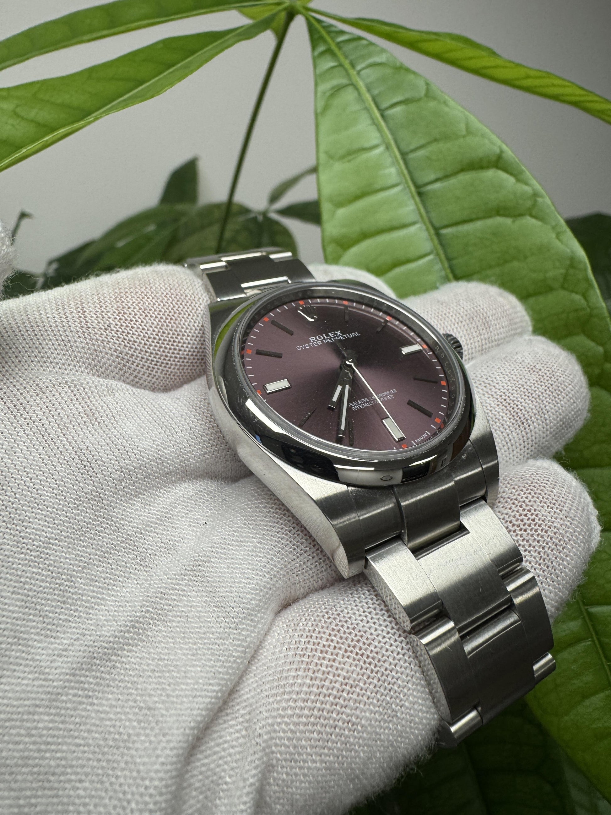 Rolex Oyster Perpetual 114300 Red Grape Dial W/ Box & Card-2017