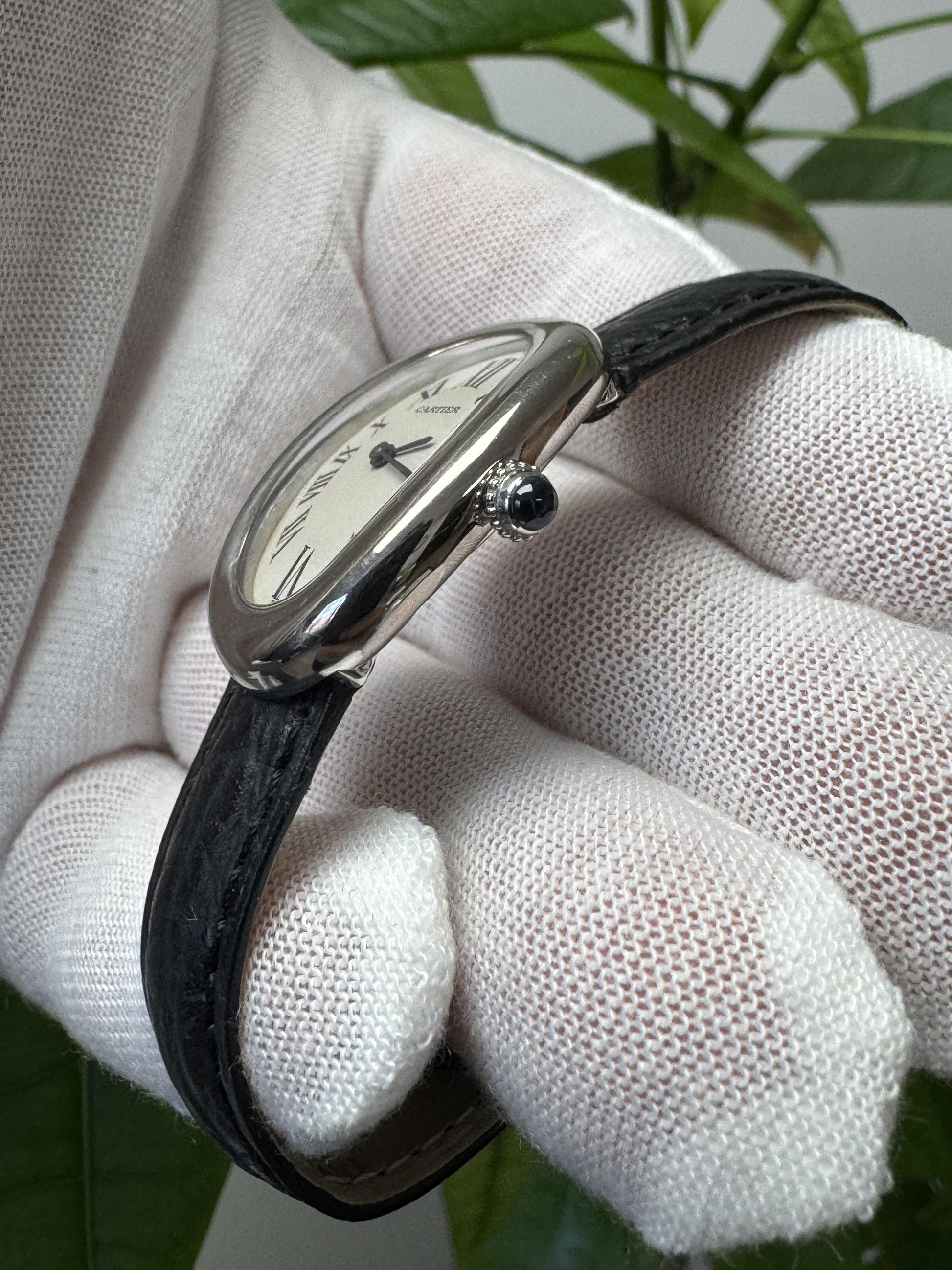 Cartier Baignoire W15133L2 18K white Gold Ladies Watch