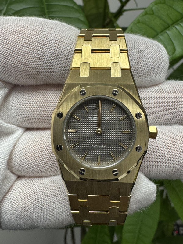 Audemars Piguet Royal Oak 30MM 18k Yellow Gold Automatic Watch Mint!