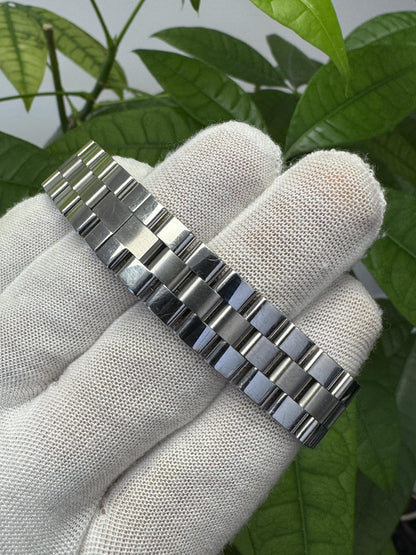 Cartier Roadster W62053V3 Stainless Steel Blue & White Dial Ladies Watch