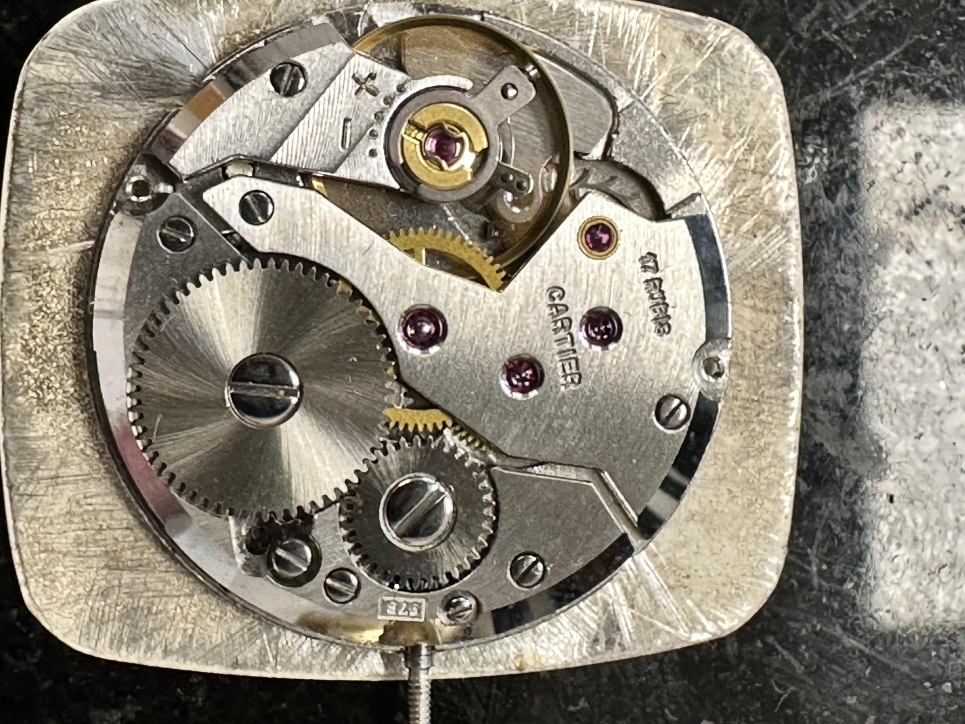 Cartier Jumbo Gondole 97050 18K Yellow Gold Automatic Watch