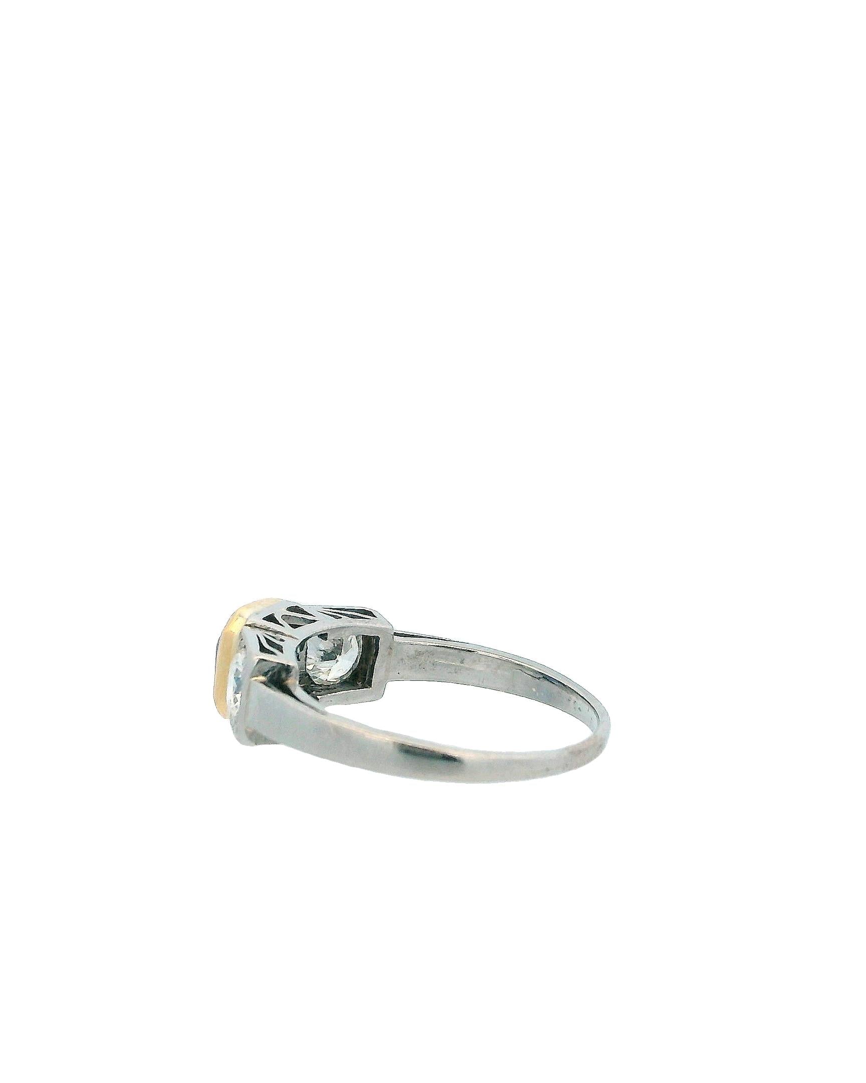 Square-cut Sapphire & Diamonds Two-Tone Ring