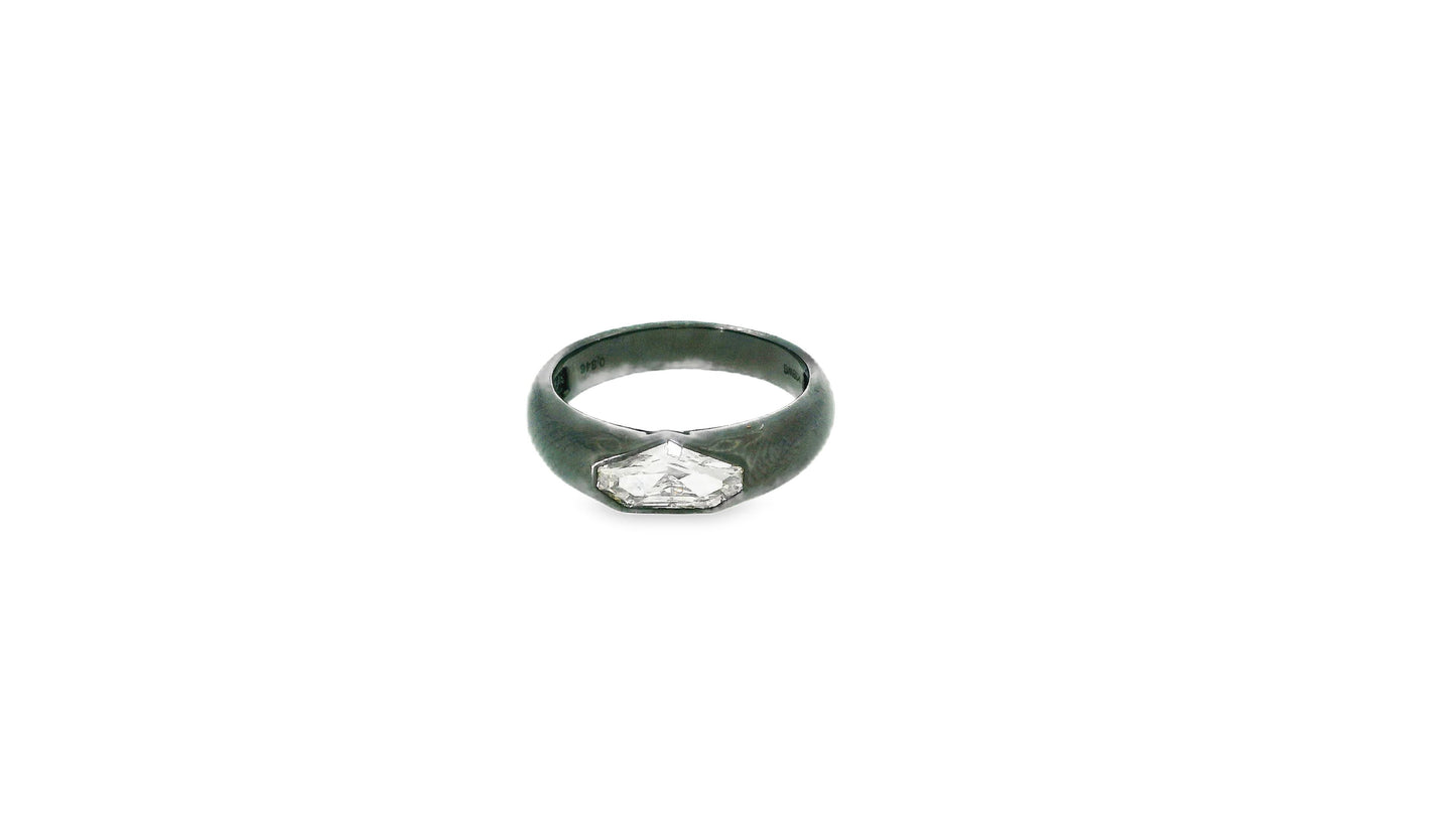 18k White Gold Anodized Diamond-shield cut Ring
