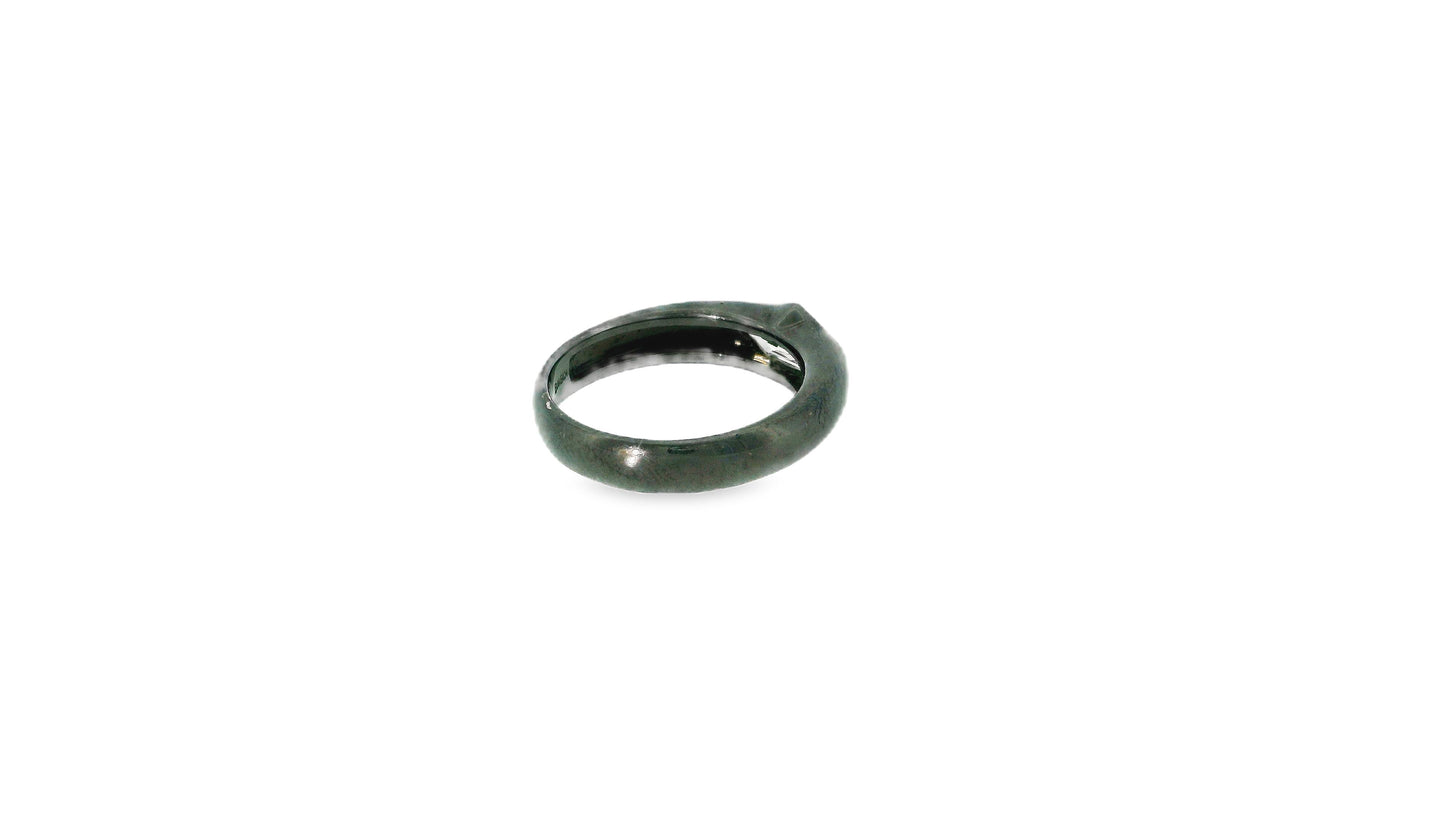 18k White Gold Anodized Diamond-shield cut Ring