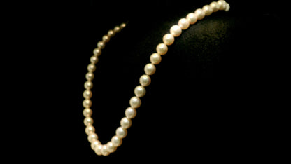 Mikimoto 18K Yellow Gold Estate Pearl Necklace
