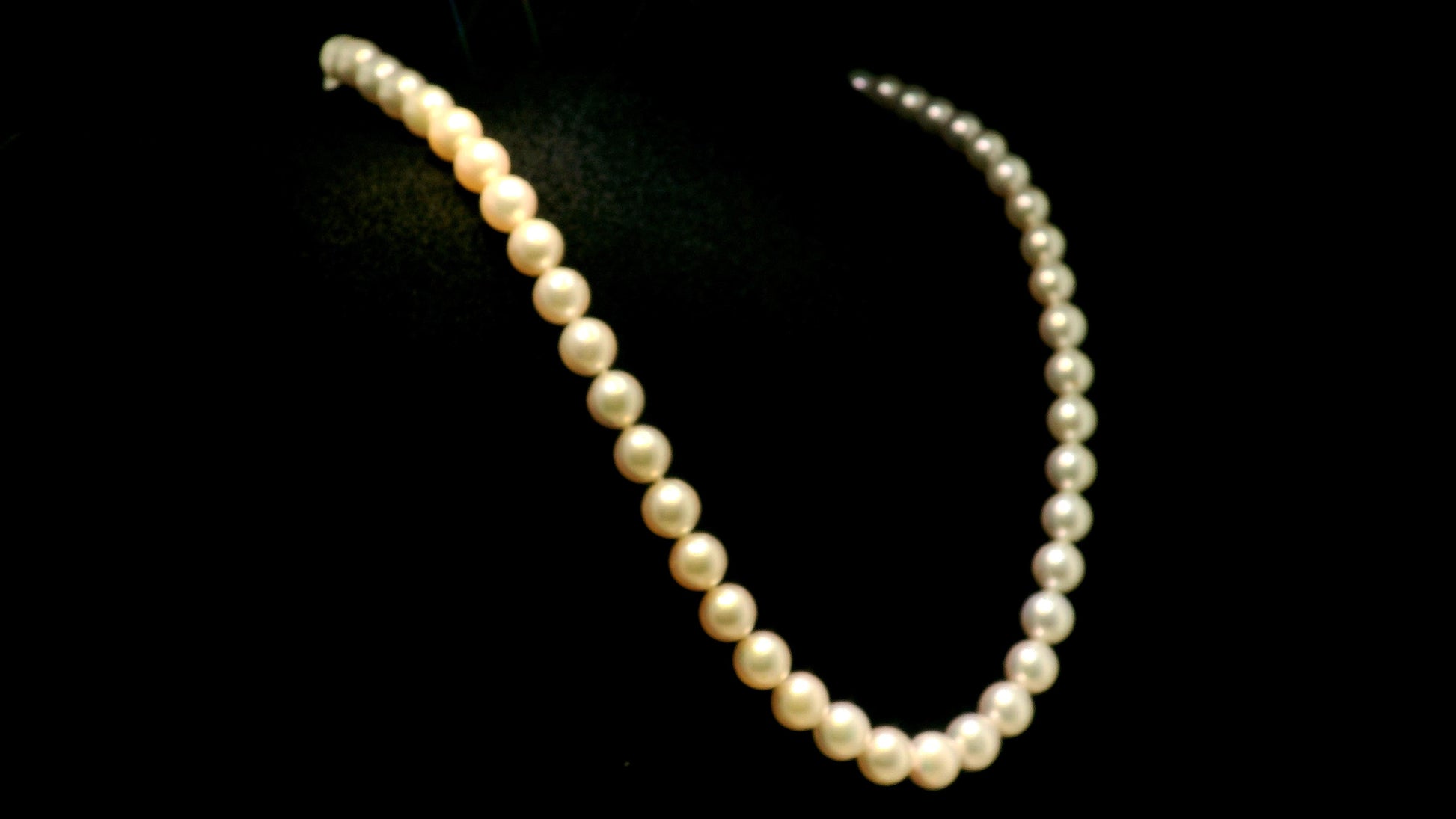 Mikimoto 18K Yellow Gold Estate Pearl Necklace