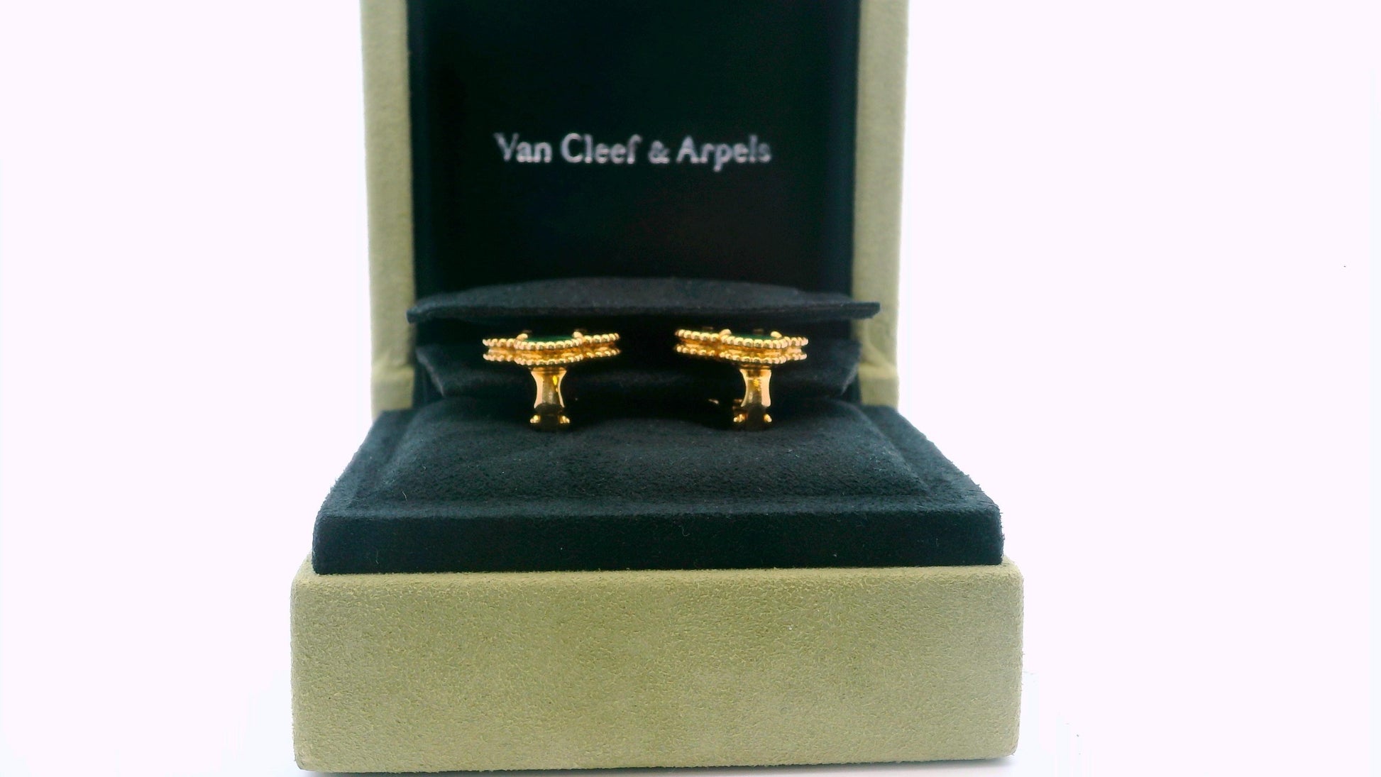 Van Cleef & Arpels VCARO3QL00, 18K Gold & Malachite Earrings Box & Papers