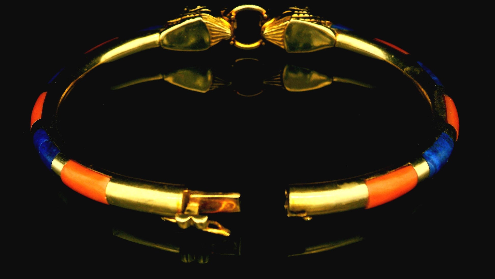 Antique 18K Yellow Gold Two Panther Heads Lapis & Cl inlays Bangle