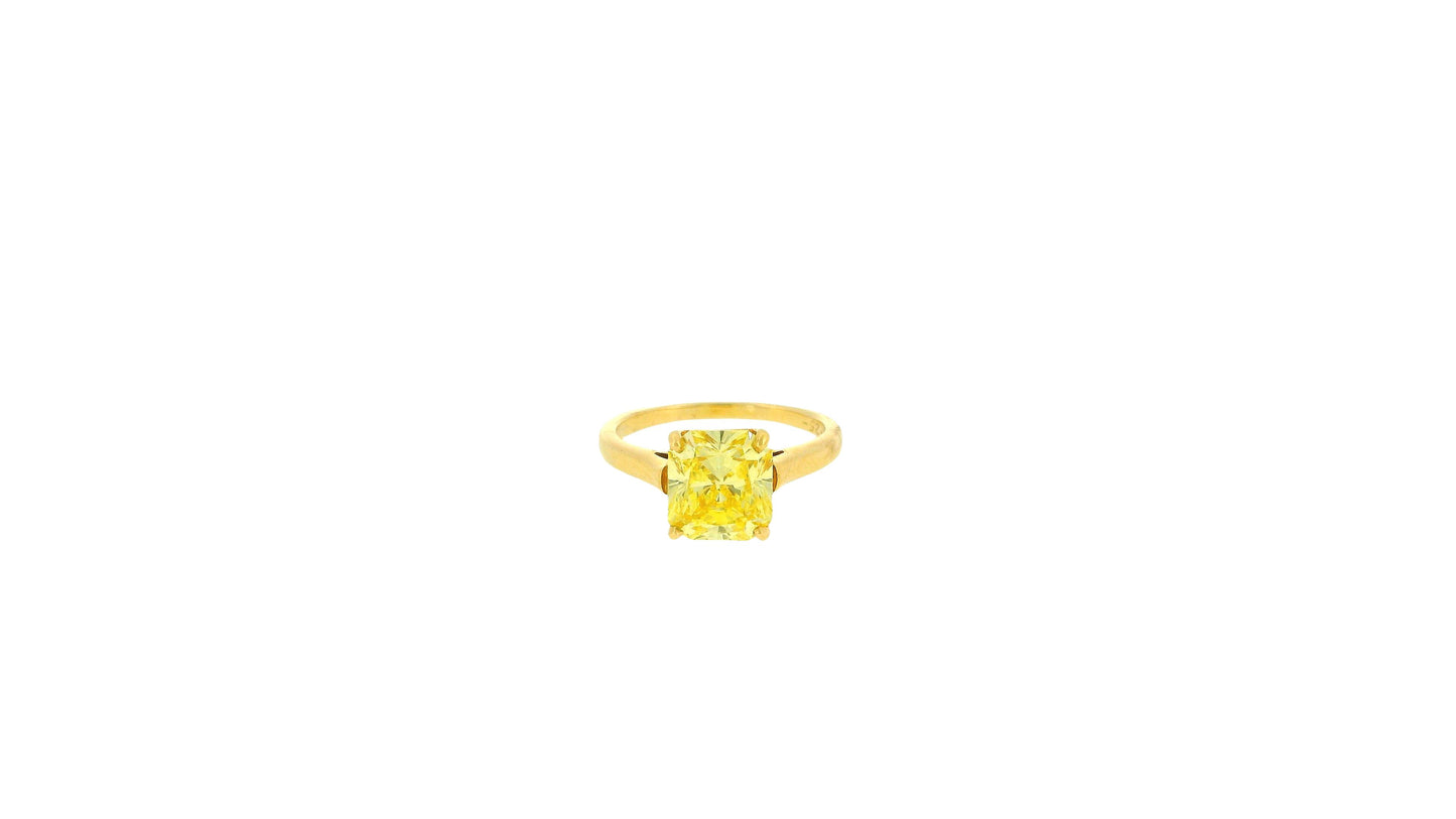 Tiffany & Co.Vivid Yellow Diamond in 18K Yellow Gold Ring W/Certificate
