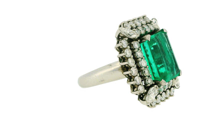 Emerald & Diamond Ring in 18K White Gold